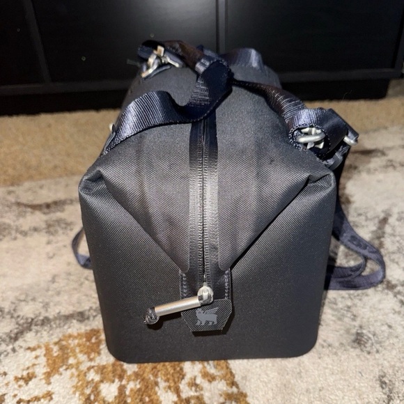 Stanley Cooler Bag 7.2QT Compact Leakproof Black 10 Cans/7.2qt Julienne Mini NEW - Picture 2 of 9